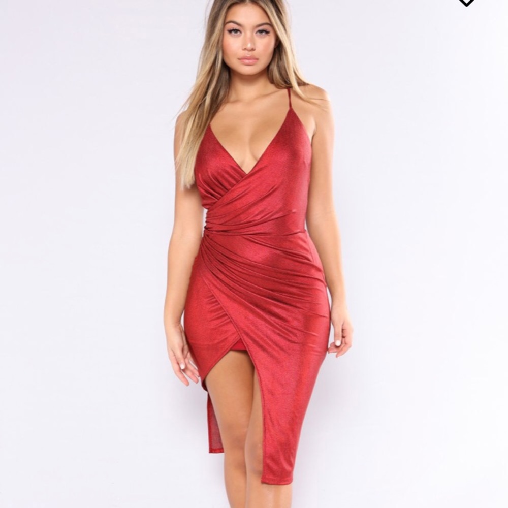 Sparkling red dress